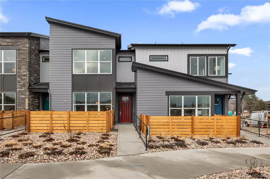 9546 W 58th CIR #B, Arvada, CO 80002