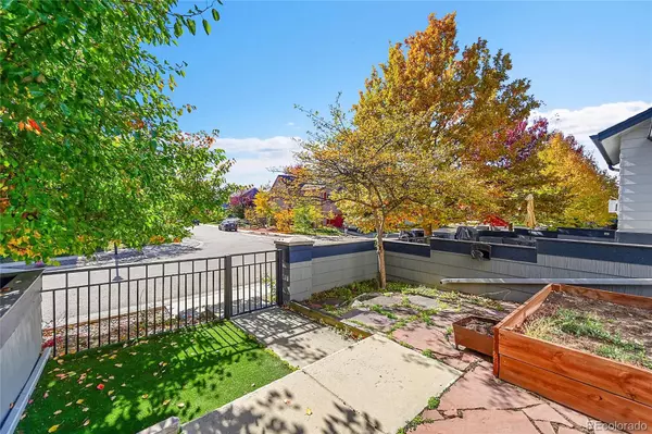 Longmont, CO 80503,3616 Oakwood DR