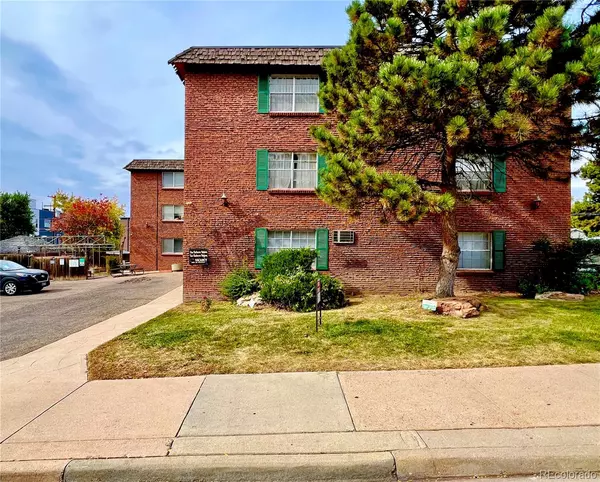 3305 S Clarkson ST #304, Englewood, CO 80113