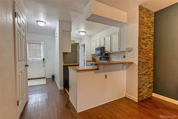 Lakewood, CO 80227,10625 W Dartmouth AVE