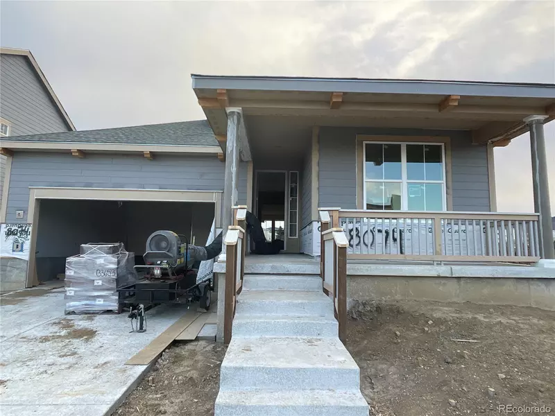 8074 Sewanee Peak ST, Littleton, CO 80125