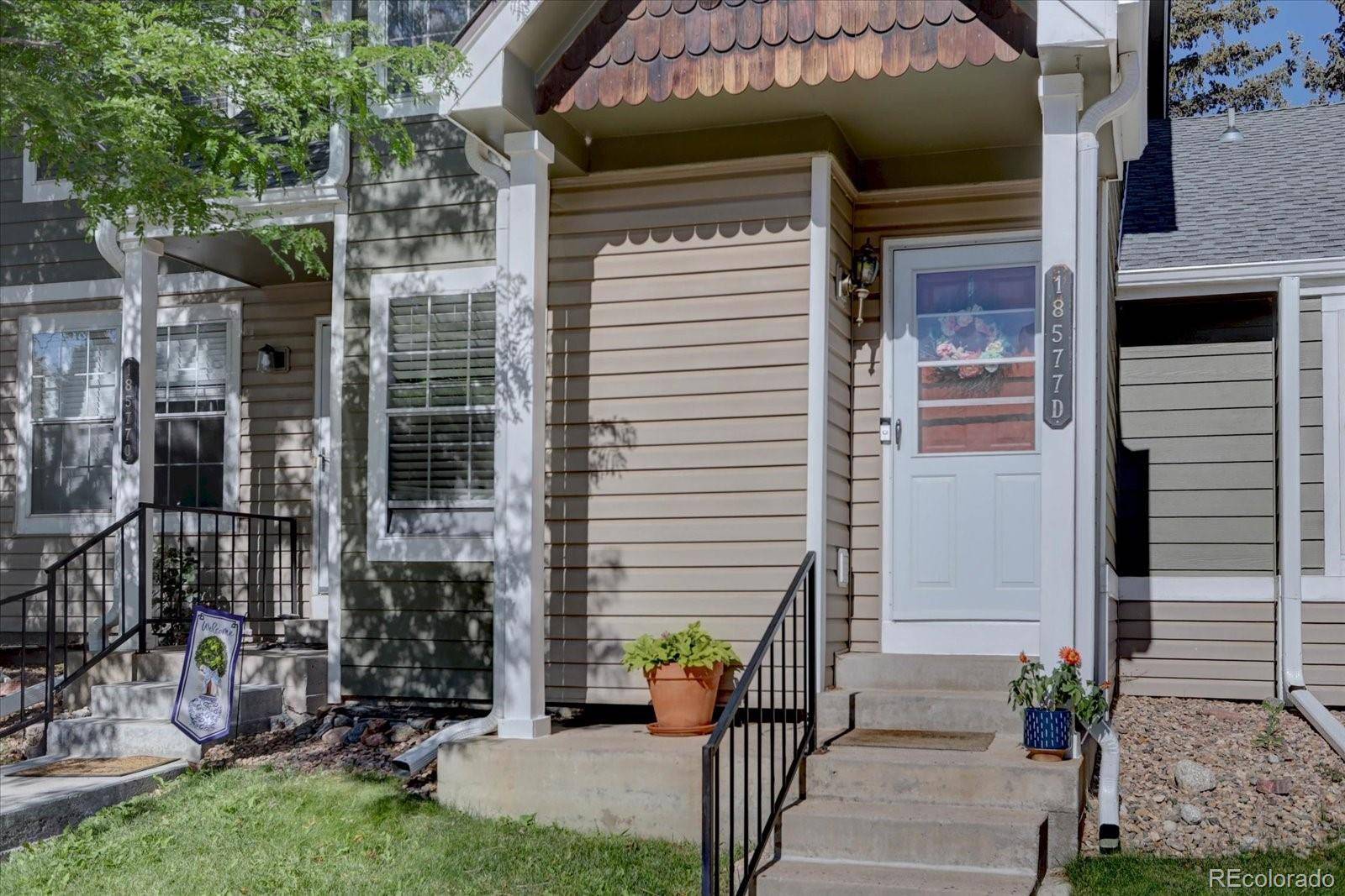 18577 E Whitaker CIR #D, Aurora, CO 80015