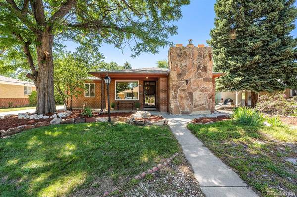 5645 Cody ST, Arvada, CO 80002