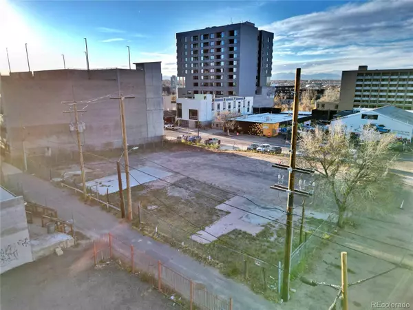 Denver, CO 80216,3560 Delgany ST