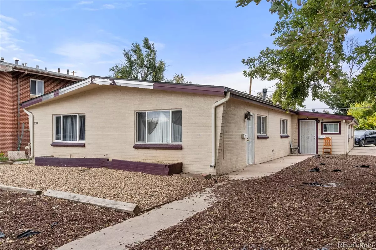Aurora, CO 80010,2356 Emporia