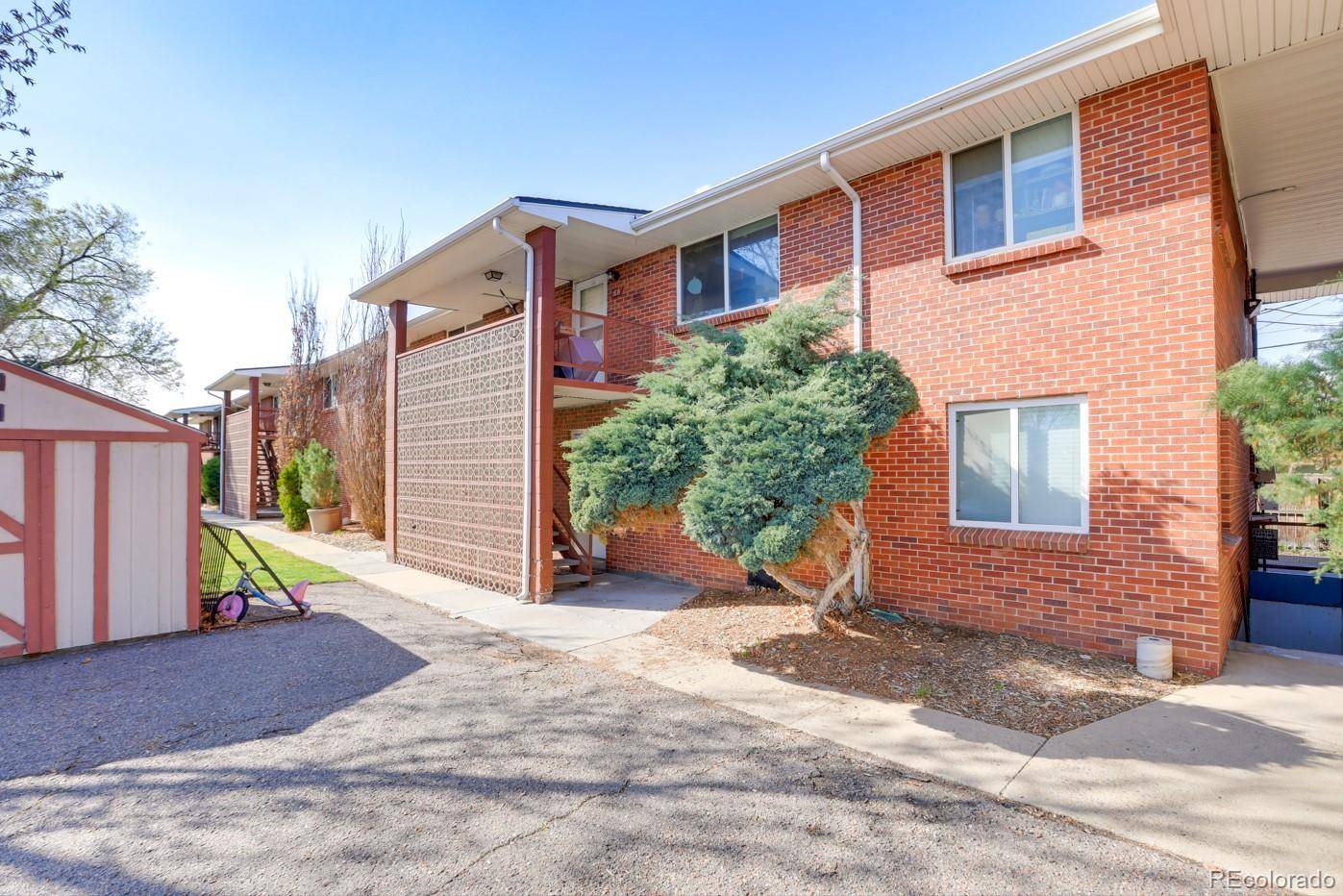 Wheat Ridge, CO 80033,4450 Holland ST