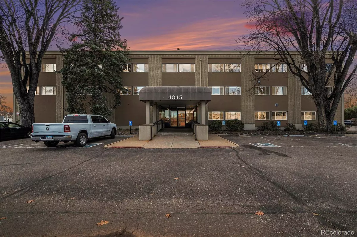 Wheat Ridge, CO 80033,4045 Wadsworth BLVD #70 & 80