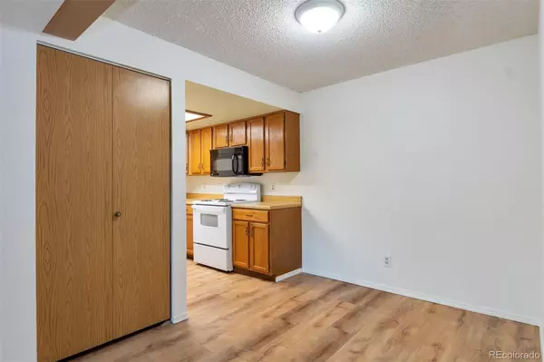 Aurora, CO 80017,15402 E Arizona AVE #207