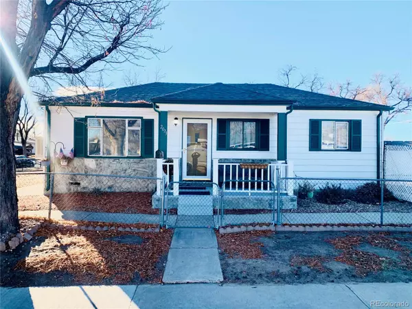 2073 Ironton ST, Aurora, CO 80010