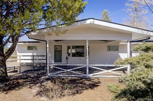 Colorado Springs, CO 80907,3830 Meadow LN