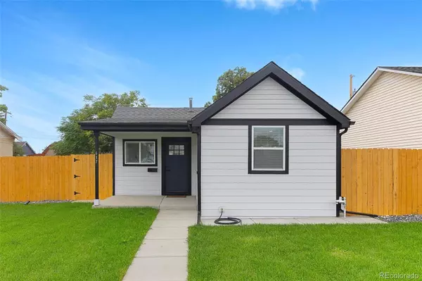 637 Knox CT, Denver, CO 80204