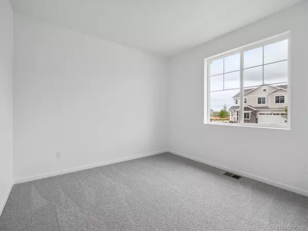 Aurora, CO 80019,24787 E 40th AVE