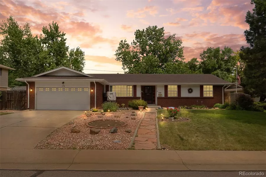 1776 S Field CT, Lakewood, CO 80232