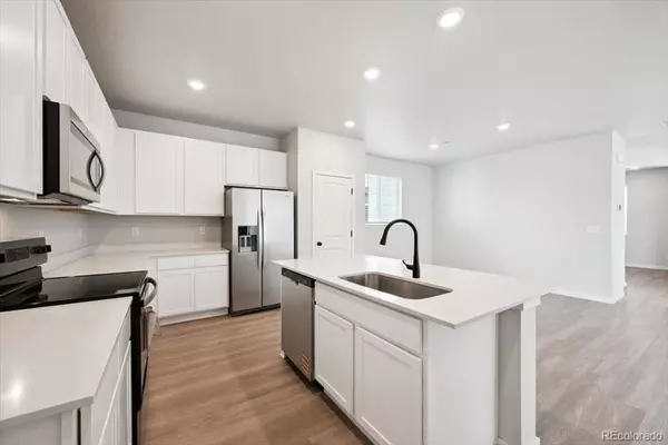 Aurora, CO 80119,4739 N Valdai CT