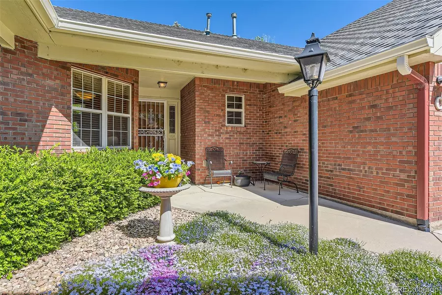 2700 W Riverwalk CIR #C, Littleton, CO 80123