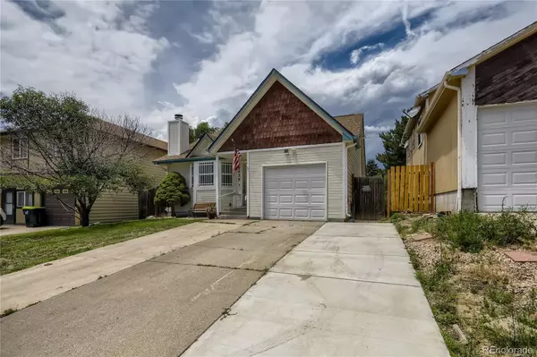 Colorado Springs, CO 80916,3438 Foxridge DR