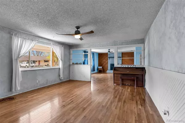 Canon City, CO 81212,290 Field AVE