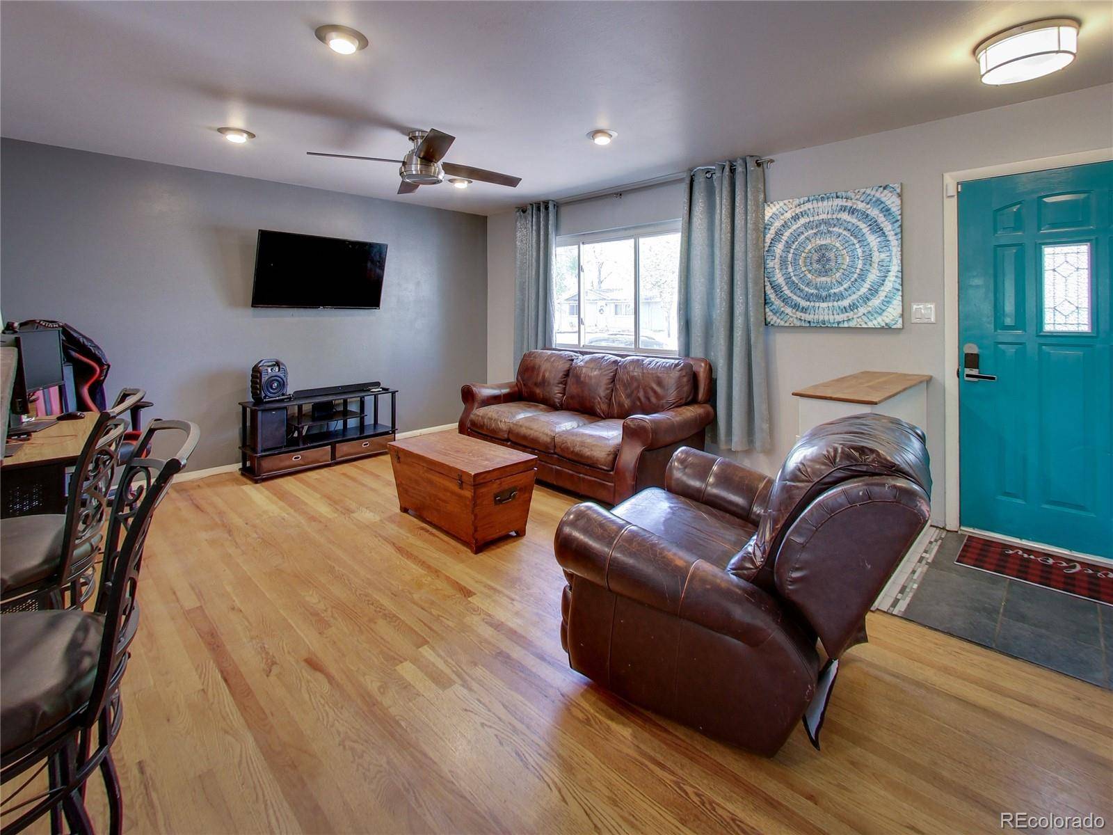 Colorado Springs, CO 80909,843 Kingsley DR