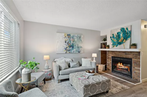 17664 E Loyola DR #D, Aurora, CO 80013