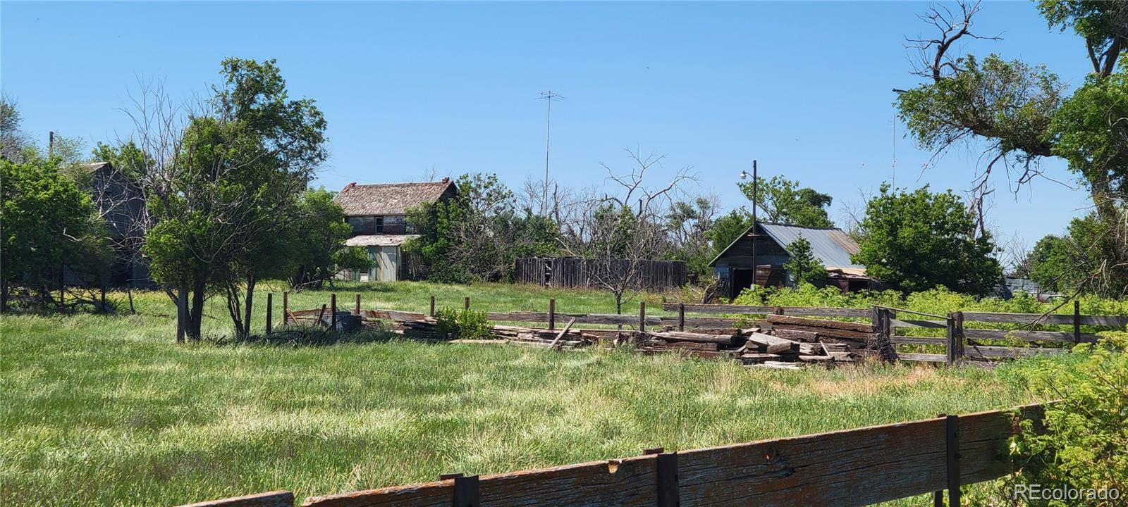 Julesburg, CO 80737,5928 County Road 59