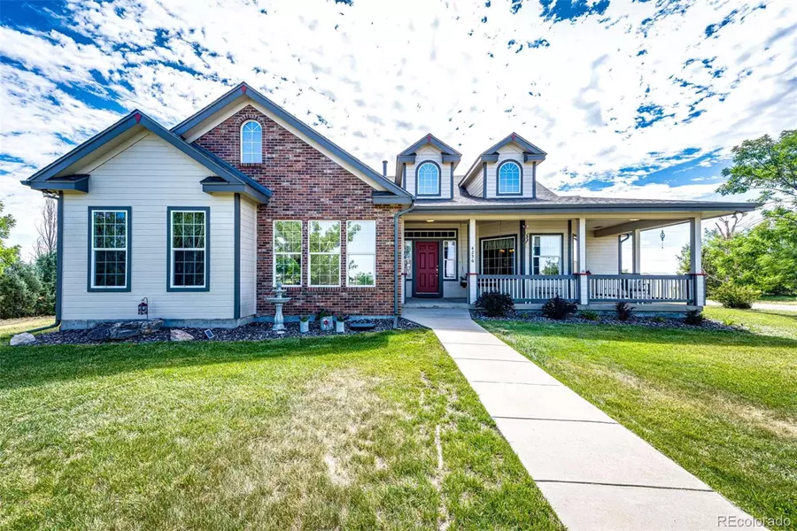 4256 Defoe ST, Strasburg, CO 80136
