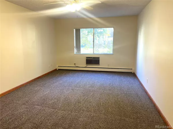 Aurora, CO 80014,3082 S Wheeling WAY #104