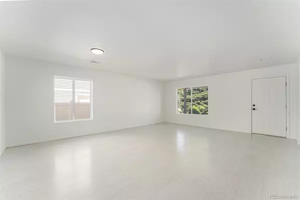 Denver, CO 80249,5435 Perth CT
