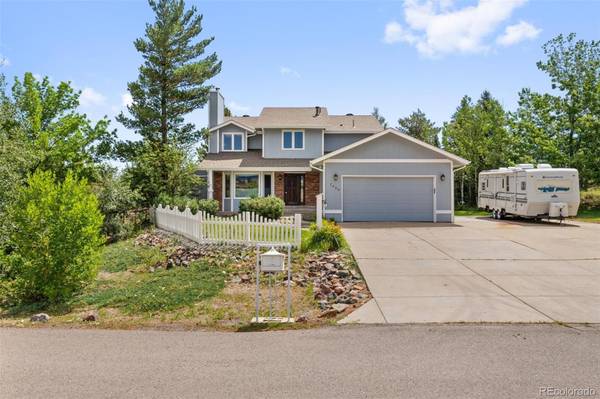 7480 Terry CT, Arvada, CO 80007