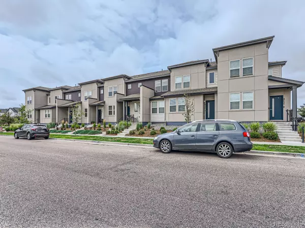 Denver, CO 80239,4755 Memphis ST #5