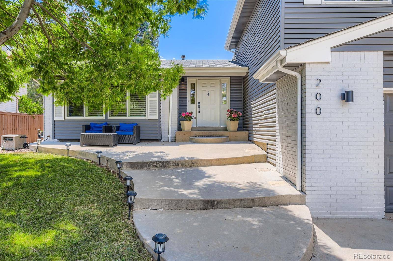 Highlands Ranch, CO 80126,200 Prairie Ridge RD