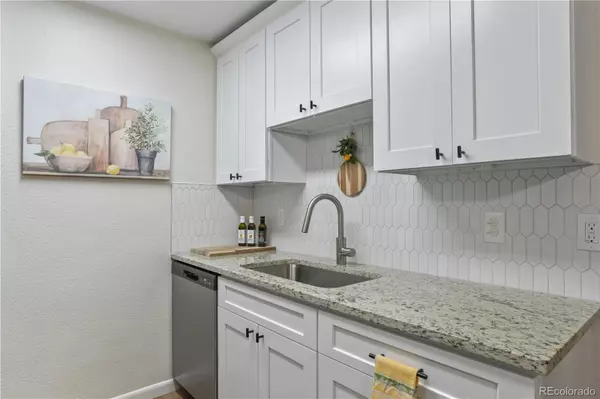 Golden, CO 80401,1200 Golden CIR #404