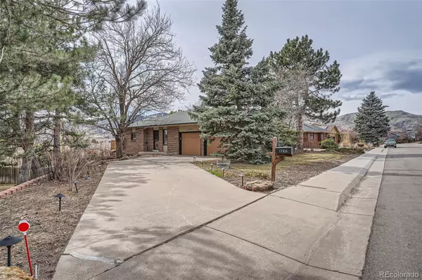 Golden, CO 80401,17306 W 17th PL