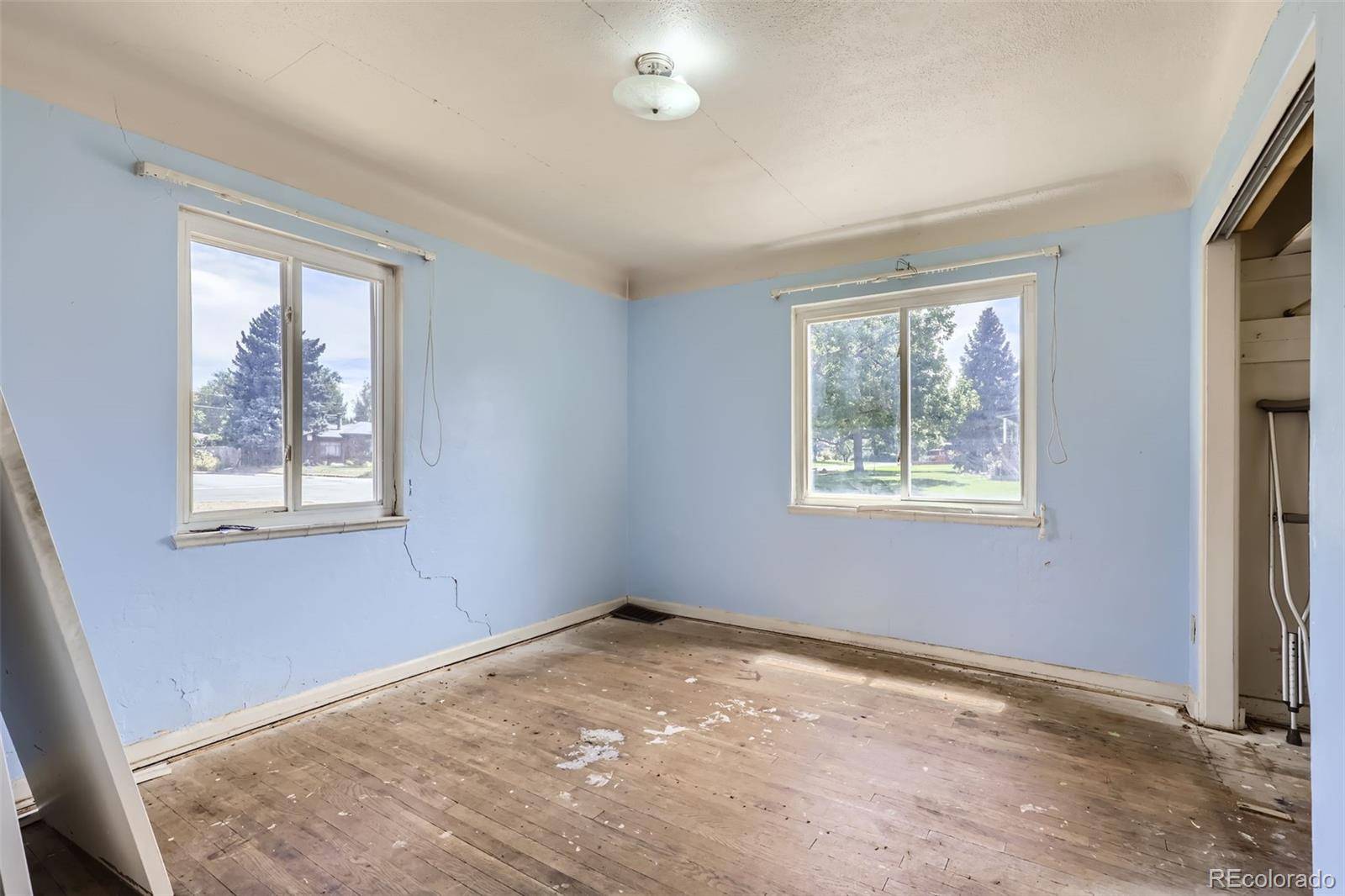 Denver, CO 80207,6839 E 21st AVE