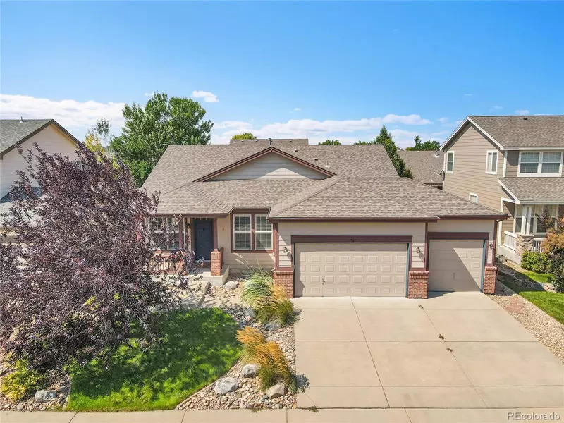 1927 Rannoch DR, Longmont, CO 80504