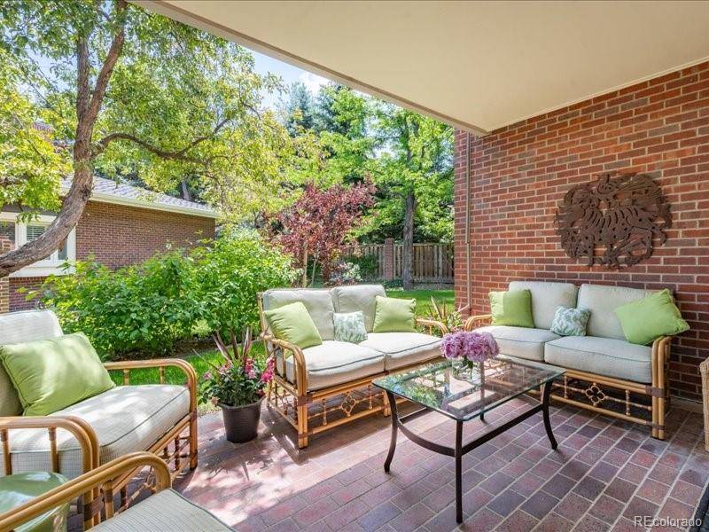 2552 E Alameda AVE #16, Denver, CO 80209