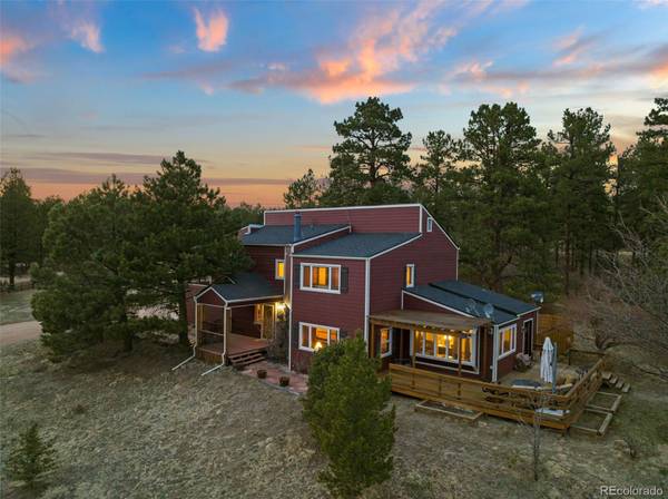 9344 Comanche Pines DR, Franktown, CO 80116