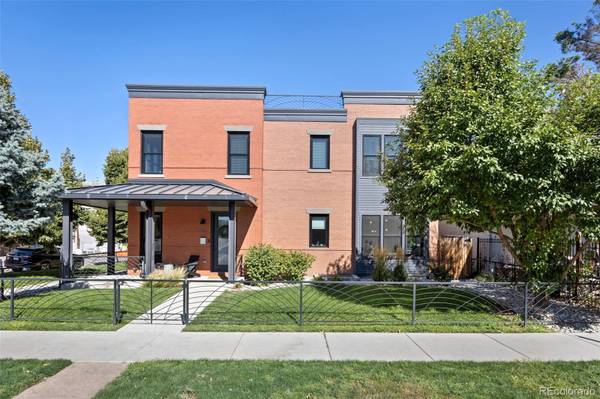 2501 Curtis ST, Denver, CO 80205