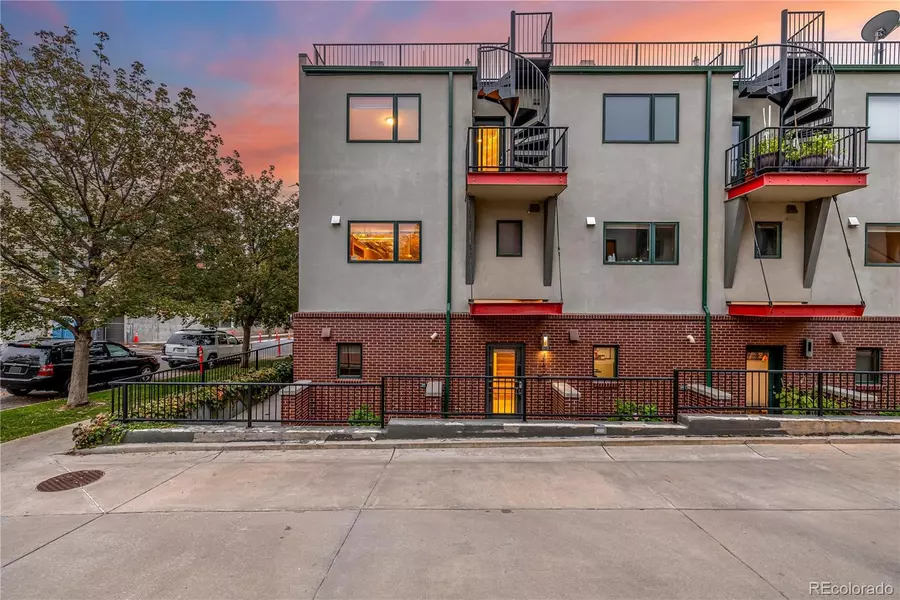 1550 W 37th AVE, Denver, CO 80211