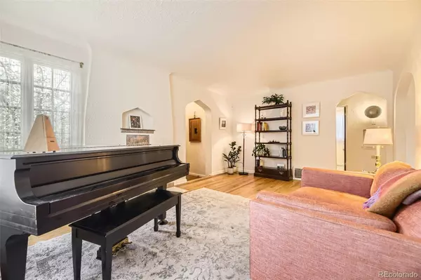 Denver, CO 80209,944 S Euclid WAY