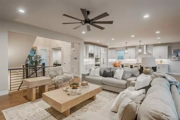 Lone Tree, CO 80124,9398 Rockbluff PT