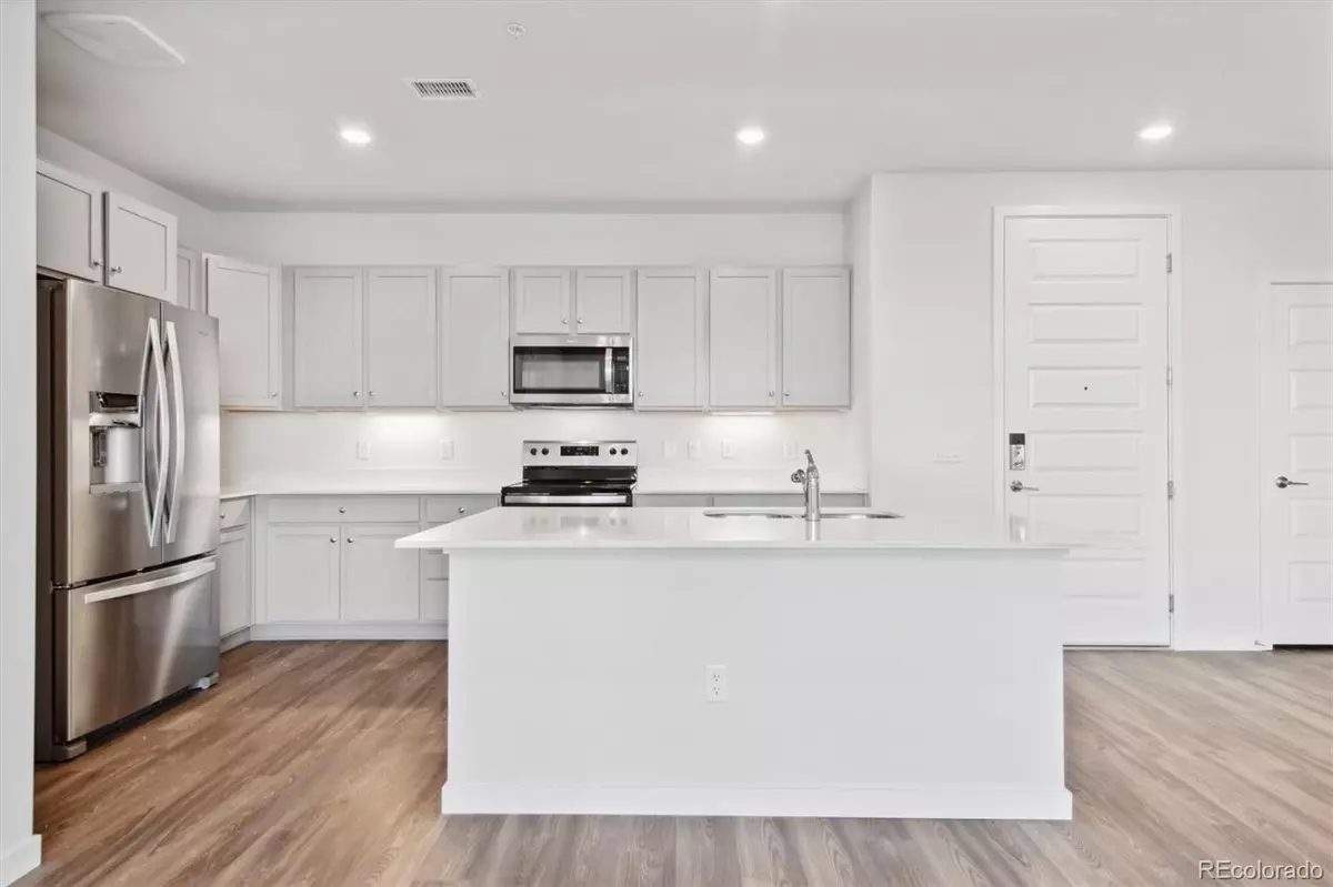 Broomfield, CO 80021,487 Interlocken BLVD #408