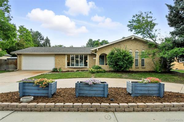 6419 W Roxbury DR, Littleton, CO 80128