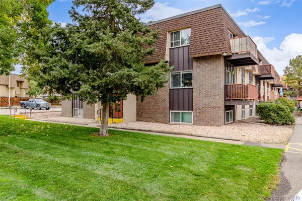 Denver, CO 80237,7755 E Quincy AVE #201A3