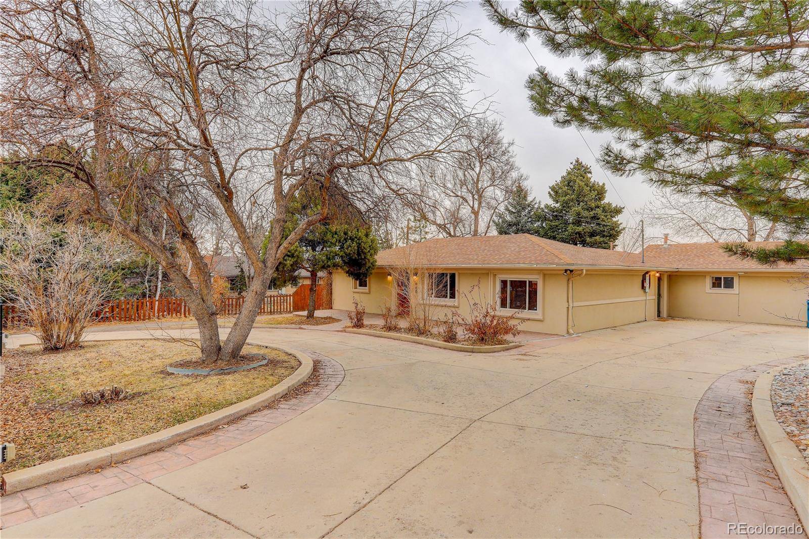 960 S Eaton ST, Lakewood, CO 80226