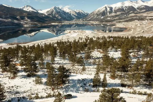 Twin Lakes, CO 81228,000 Rainbow DR