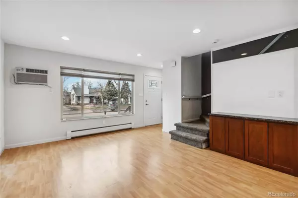 Denver, CO 80210,1442 S Logan ST