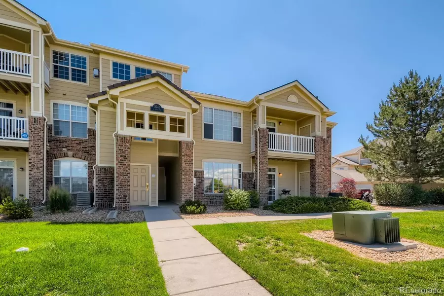 5745 N Genoa WAY #13-102, Aurora, CO 80019