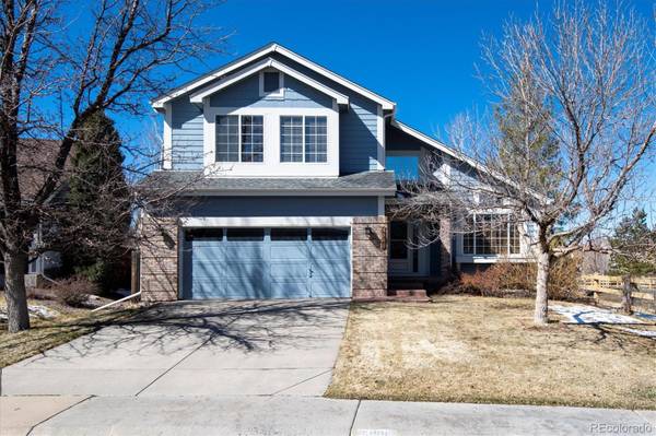 5901 S Versailles ST, Aurora, CO 80015