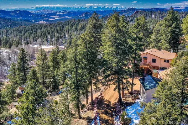 Florissant, CO 80816,892 Pinon LN