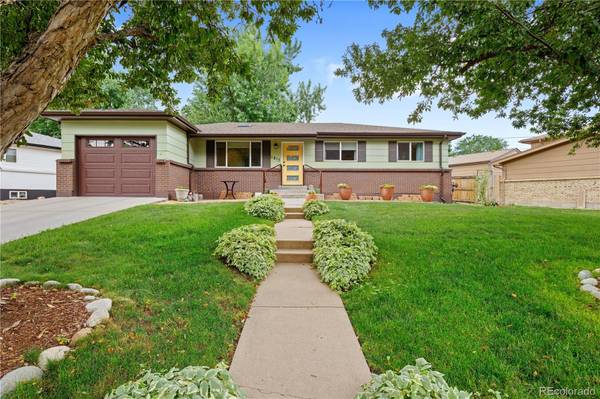 1815 S Saulsbury CT, Lakewood, CO 80232